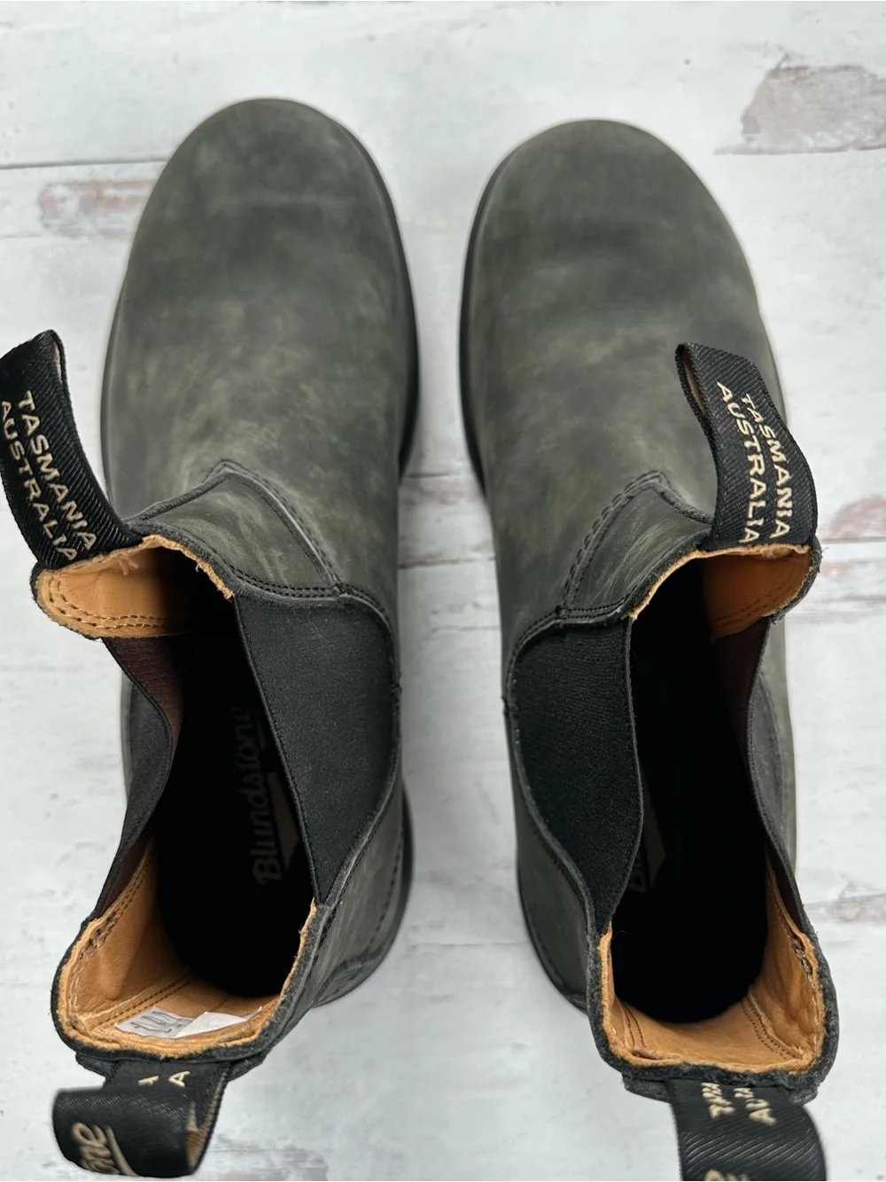 Blundstone • 587 Rustic Black Chelsea Boots Men’s US 11.5 (AU/UK 10.5)